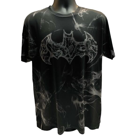 Batman Smoke Graphic T-Shirt Bat Symbol Gothic All-over Smoke design Large - Picture 1 of 6